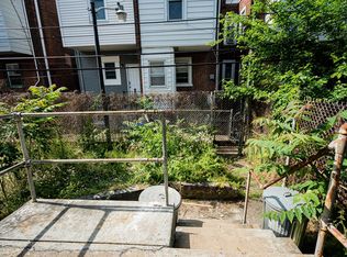5752 Cedar Ave, Philadelphia, PA 19143