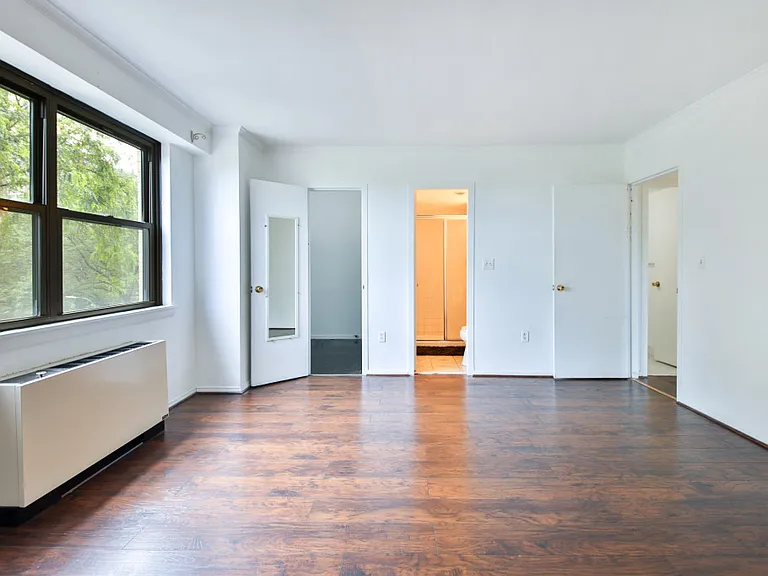6 Whittier Pl #4E — Photo 8