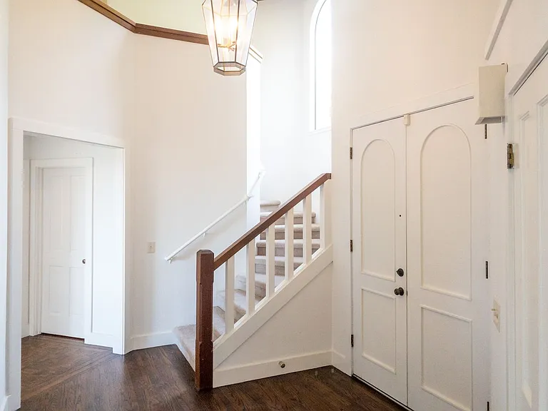 27 Meadow Hill Dr — Photo 6