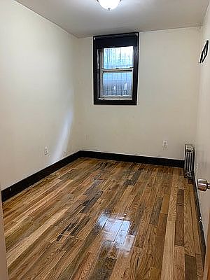 4th image of 238 Starr St #Bh8
