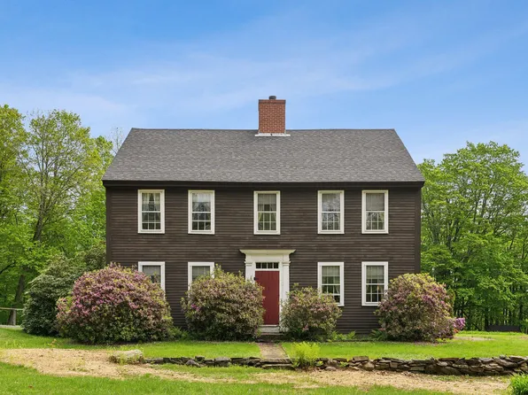 19 Bearce Road, Winthrop, ME 04364