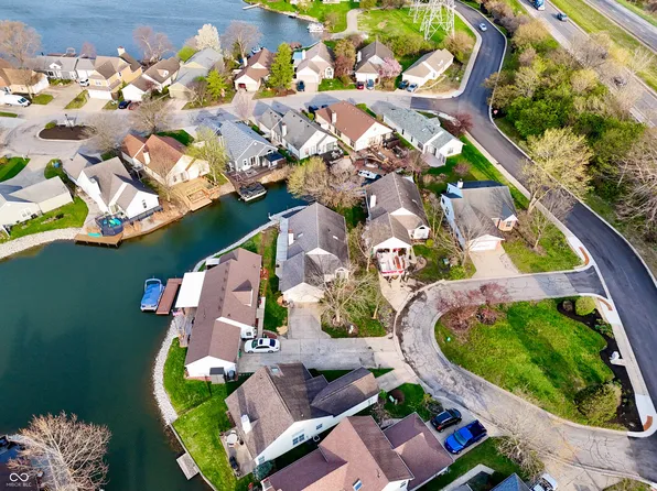 7561 Oceanline Dr, Indianapolis, IN 46214