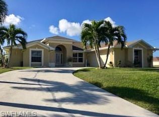 1208 NW 25th Ave, Cape Coral, FL 33993