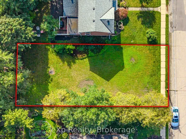 18 Prospect Ave, Guelph, ON N1E 4W6