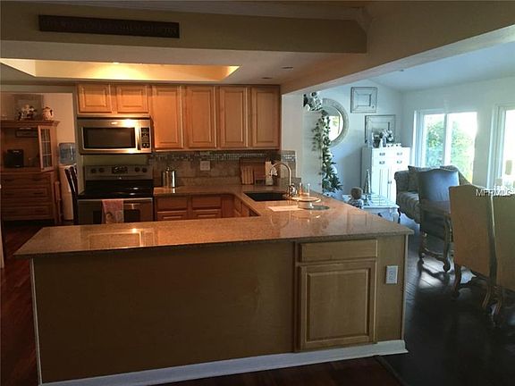 4th image of 2102 Flamingo Pl