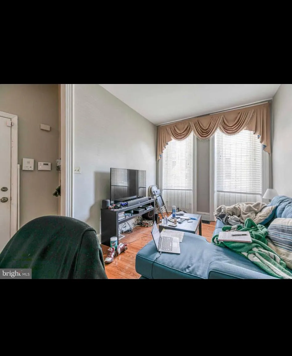 4025 Baring St — Photo 1