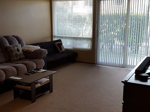 3rd image of 2210 Yale Ave E APT 101