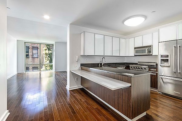 1st image of 130 W 19th St APT 8F
