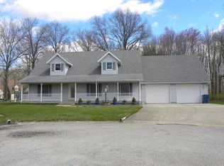 1806 N Argus St, Robinson, IL 62454