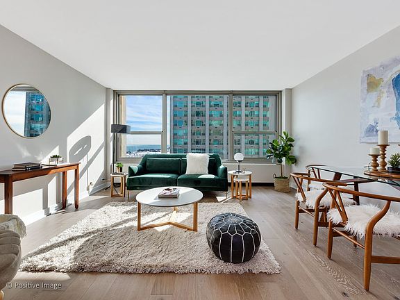 3rd image of 3600 N Lake Shore Dr APT 1815
