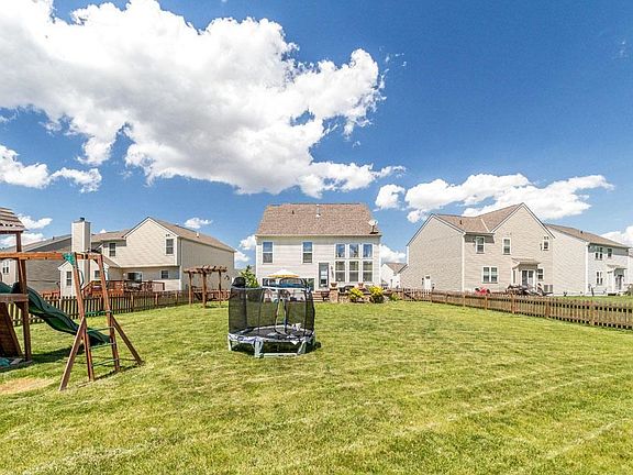 5th image of 8431 Haleigh Woods Dr
