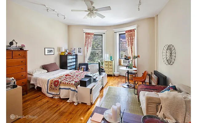 Rented by Douglas Elliman | media 11