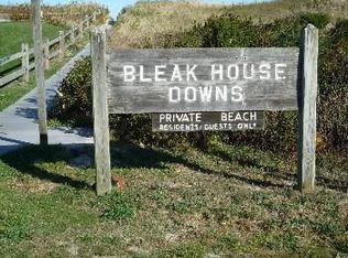 7 Bleak House Cir, Dennis, MA 02638