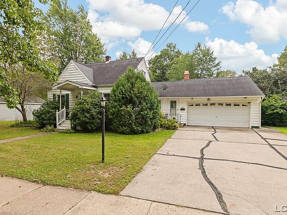 2nd image of 355 Rogers Rd