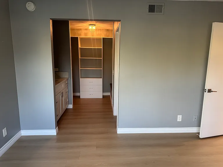 770 Hartford Ln — Photo 22