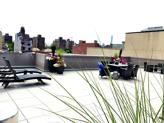 Rented by NY Space Finders Inc. | media 51