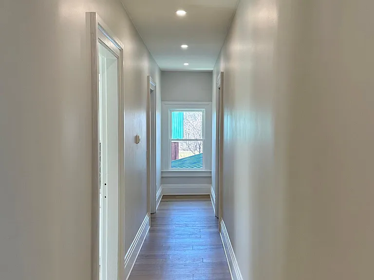 146 Maple Ave — Photo 6