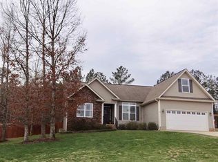 472 Abberly Ln, Boiling Springs, SC 29316