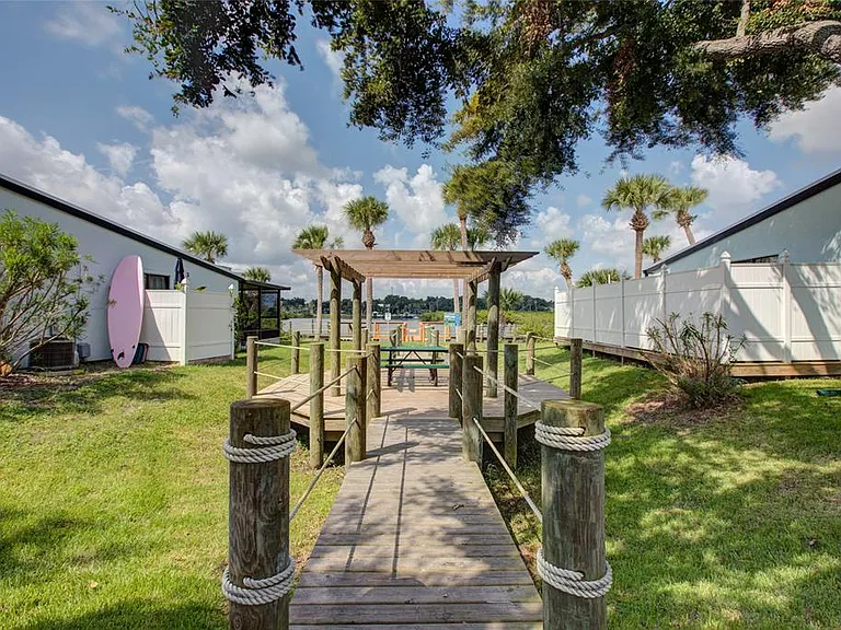 58 Sabal Cay Ct — Photo 22