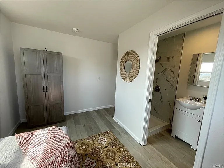 10098 Campbell Ave #4 — Photo 7