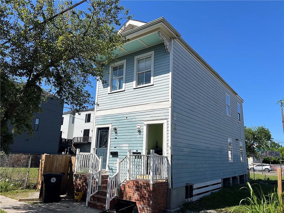 1st image of 2529 Saint Peter St #31