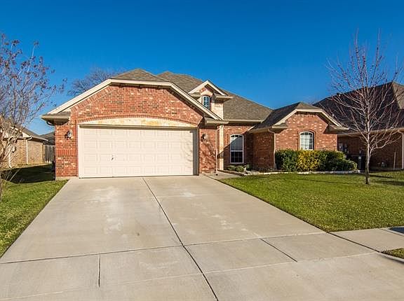 4th image of 125 Big Willow Ct