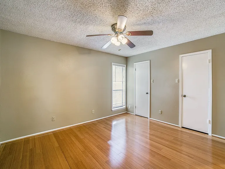 3843 Barrington St #242K — Photo 10