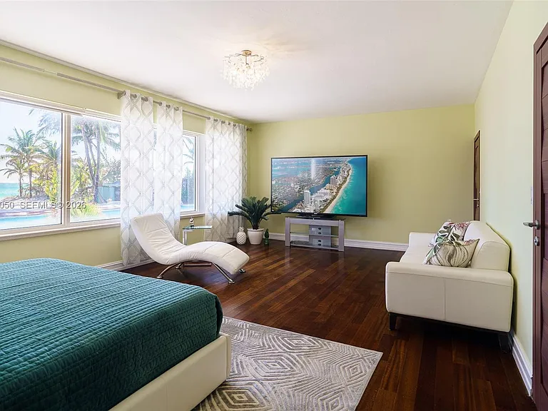205 Ocean Blvd — Photo 32