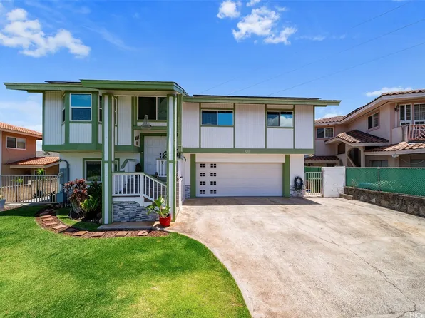 1011 Luaole Pl, Honolulu, HI 96818