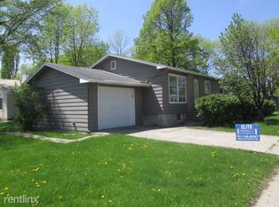 1621 7th Ave S, Grand Forks, ND 58201