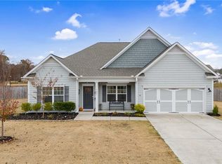 107 Topaz St, Calhoun, GA 30701