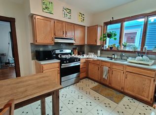 54 Pearl St #2B, Cambridge, MA 02139
