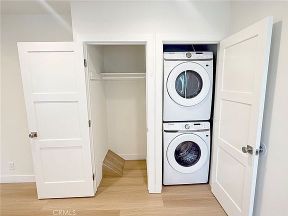 3rd image of 4123 Ocean View Blvd #3