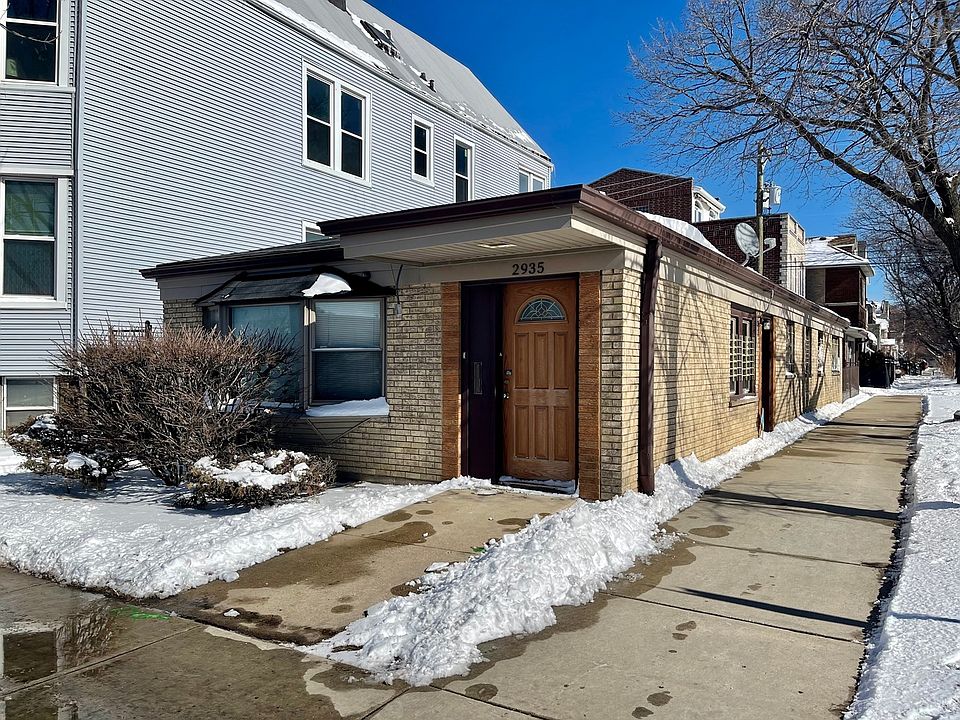 1st image of 2935 N Ashland Ave