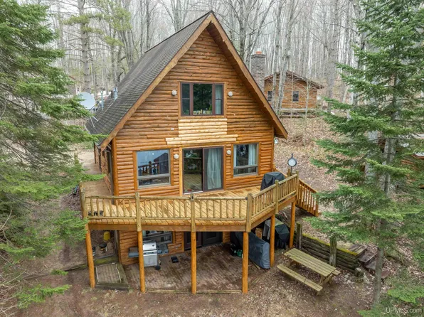 N1185 E Tie Lake Rd, Wetmore, MI 49895
