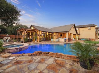 5022 Riverview Dr, Alvin, TX 77511