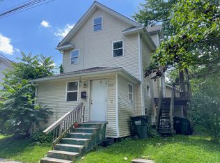 205 1/2 Hall St, Orrville, OH 44667