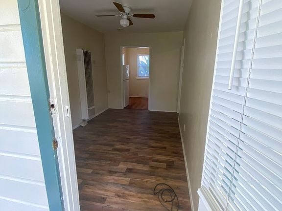 4th image of 1837 S Myers St APT 3
