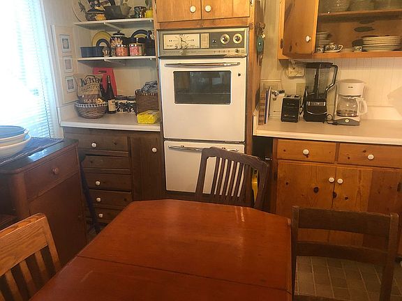 5th image of 1570 E Treasure Island Dr