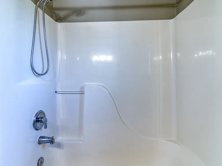 2765 NE Faith Dr — Photo 14