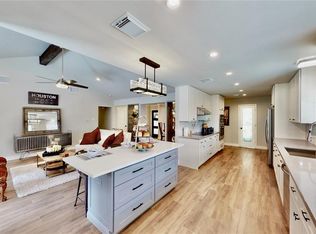 2806 Triway Ln, Houston, TX 77043