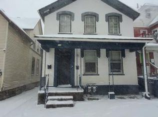 738 S 25th St #A, Milwaukee, WI 53204