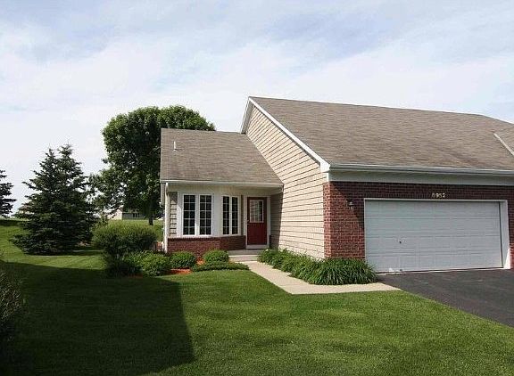 2nd image of 8952 Deer Run Ct