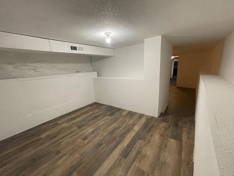 635 Orville Ave — Photo 26