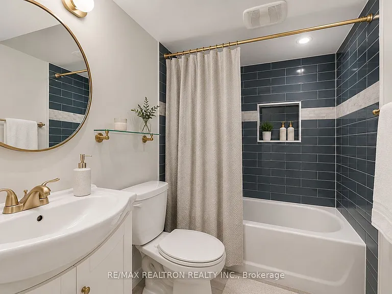 1130 Avenue Rd #3 — Photo 13