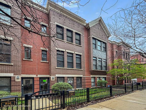 5th image of 814 W 15th Pl