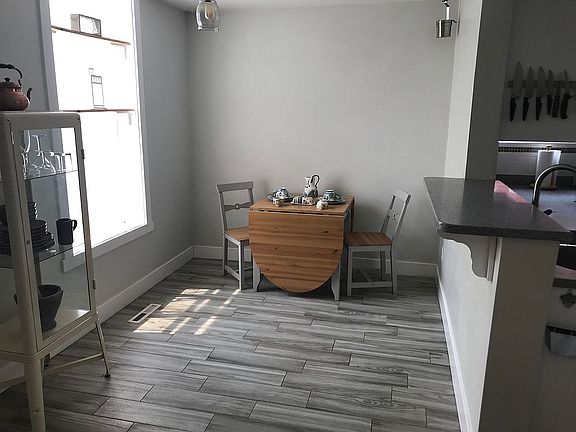 Breakfast nook