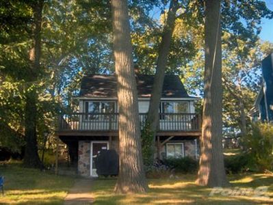 N37W26685 Kopmeier Dr, Pewaukee, WI, 53072