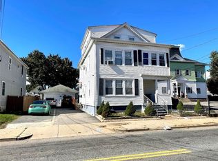 185 Glenbridge Ave, Providence, RI 02909