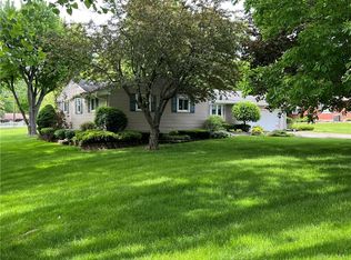 2404 Brookdale Dr, Springfield, OH 45502